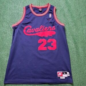 RARE Vintage Nike Cleveland Cavaliers Lebron James Rewind Throwback Jersey.